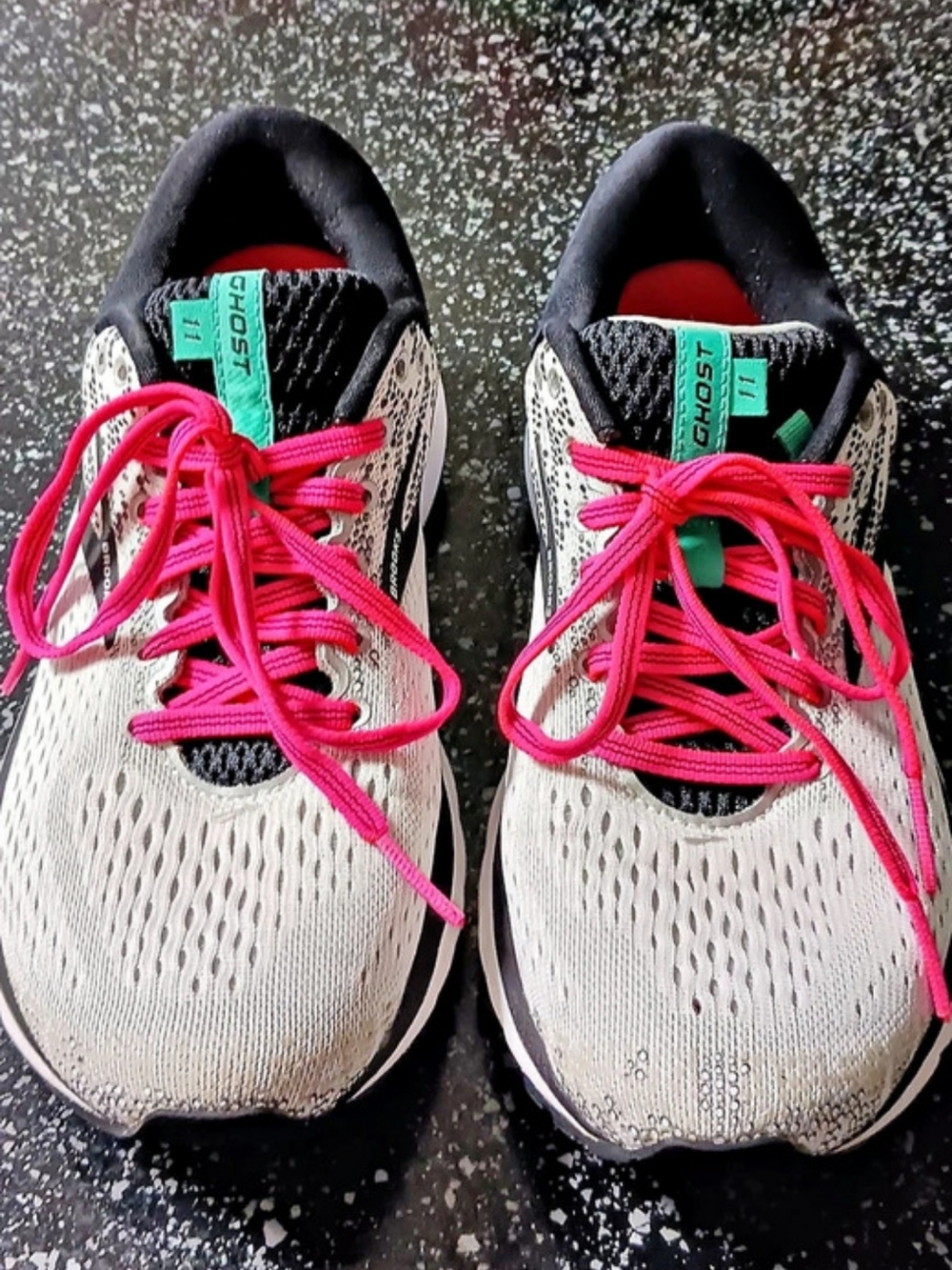 Brooks Ghost 11, Size 8.5, White, Pink, Turquoise